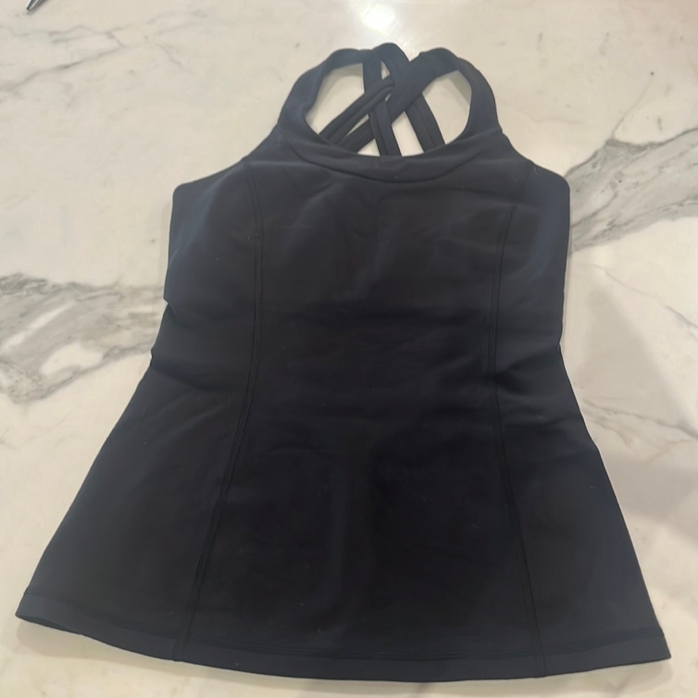 Lululemon tank top built in bra